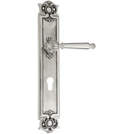 Дверная ручка Venezia \"PELLESTRINA\" CYL на планке PL97 натуральное серебро + черный