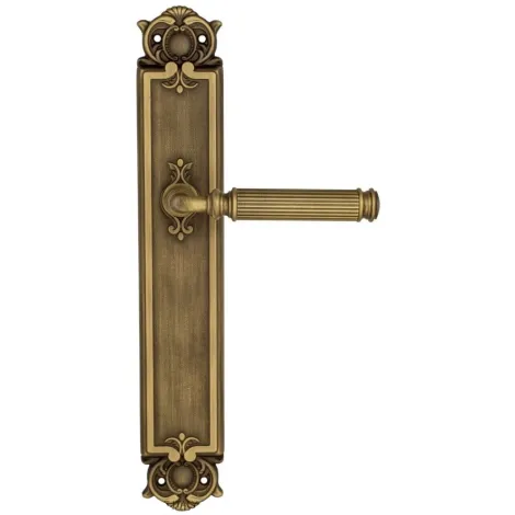 Дверная ручка Venezia \"MOSCA\" на планке PL97 матовая бронза