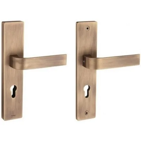 Дверная ручка Tupai на планке 3215-77 патина античная матовая