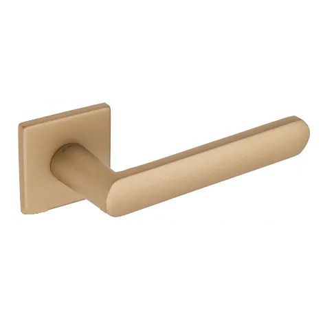 Дверная ручка на квадратном основании Fratelli Cattini \"NEVADA\" 8FS-KD золото крайола