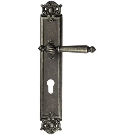 Дверная ручка Venezia \"PELLESTRINA\" CYL на планке PL97 античное серебро