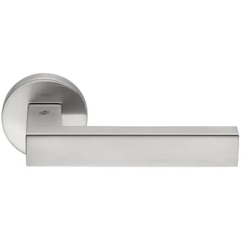 Дверная ручка на круглом основании COLOMBO Elle BD11RSB-CM матовый хром