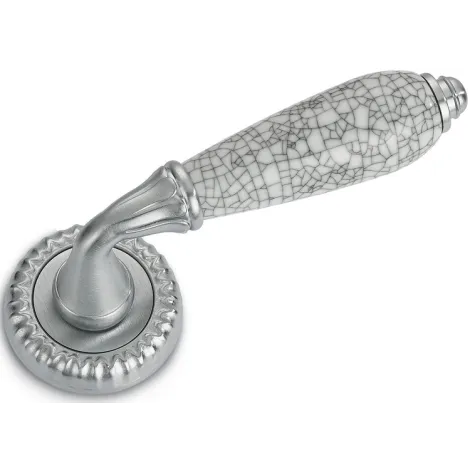 Дверная ручка на круглой розетке д.51 мм Sicma Chantal 173.CS.18 матовый хром+состаренная белая керамика