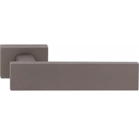 Дверная ручка Tupai на прямоугольном основании Linha 2730 RT-141 титан