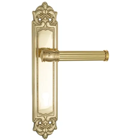 Дверная ручка Venezia \"IMPERO\" CYL на планке PL96 полированная латунь