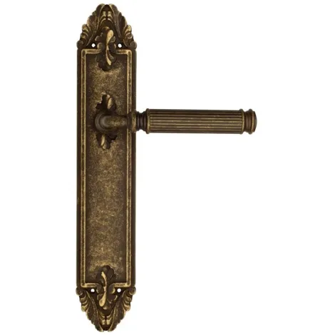 Дверная ручка Venezia \"MOSCA\" на планке PL90 античная бронза
