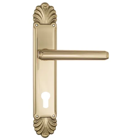 Дверная ручка Venezia \"EXA\" CYL на планке PL87 полированная латунь