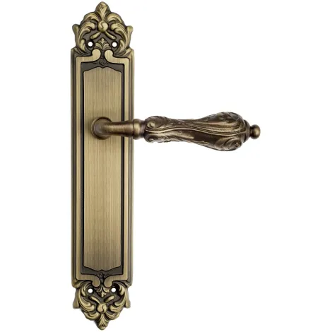 Дверная ручка Venezia \"MONTE CRISTO\" на планке PL96 матовая бронза