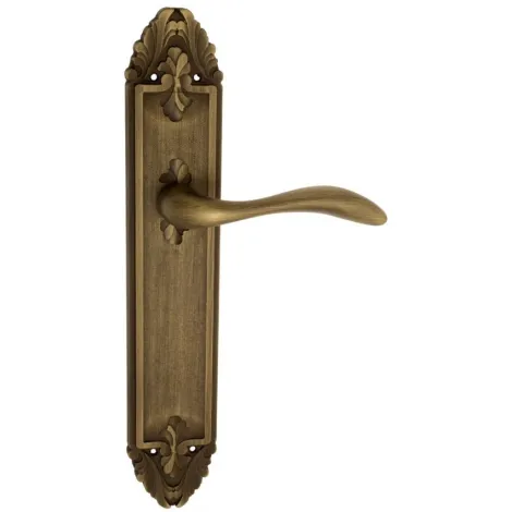 Дверная ручка Venezia \"ALESSANDRA\" на планке PL90 матовая бронза
