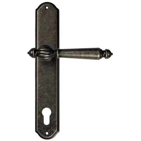 Дверная ручка Venezia \"PELLESTRINA\" CYL на планке PL02 античное серебро