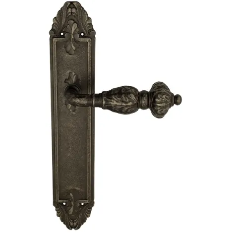 Дверная ручка Venezia \"LUCRECIA\" на планке PL90 античное серебро