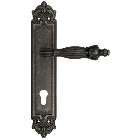 Дверная ручка Venezia \"OLIMPO\" CYL на планке PL96 античное серебро